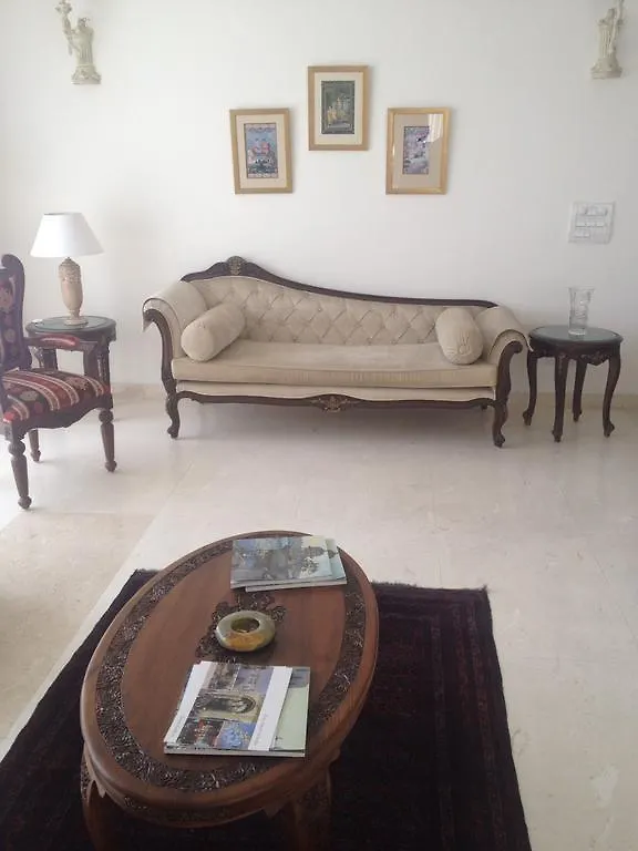 The Hibiscus Hotel Gurgaon 0*,